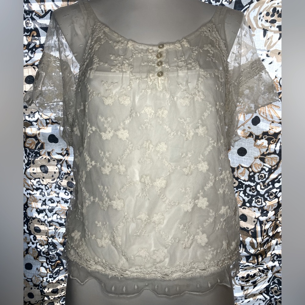 GB lace top. Size M
